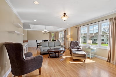 20 Victoria Dr, Leicester, MA