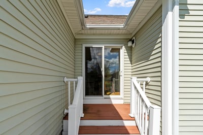 20 Victoria Dr, Leicester, MA