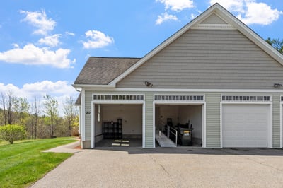 20 Victoria Dr, Leicester, MA