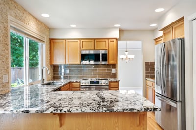 7115 NE 167th St, Kenmore, WA