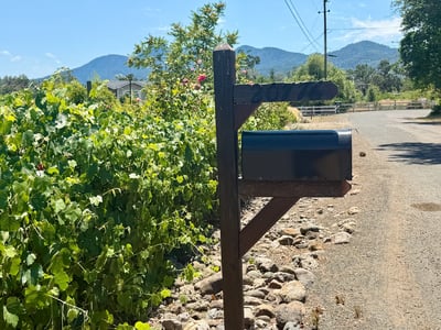 MAIL BOX