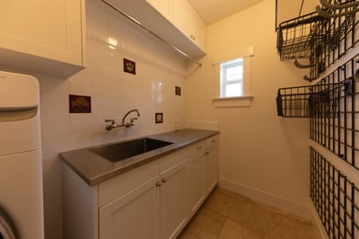 5512 Ranchito Avenue, Sherman Oaks, CA