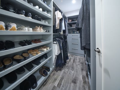 11045 Califa Street, `, North Hollywood, CA