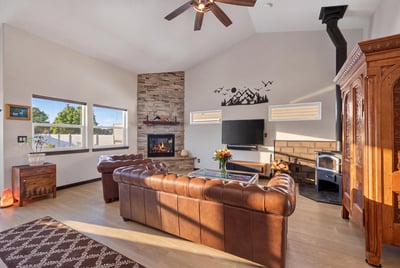 1658 W Boyles Ave, Hayden, ID