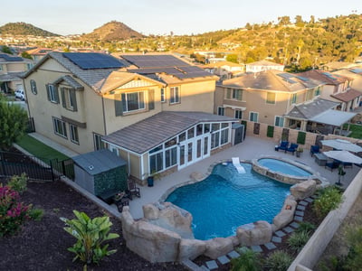 2077 Del Rincon Place, Escondido, CA