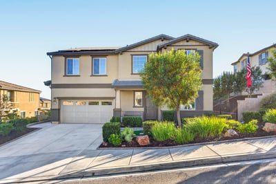 2077 Del Rincon Place, Escondido, CA