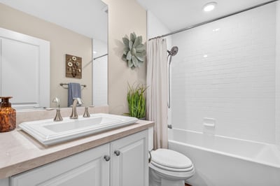 2077 Del Rincon Place, Escondido, CA