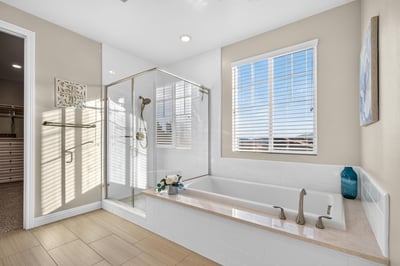 2077 Del Rincon Place, Escondido, CA