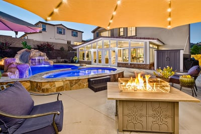 2077 Del Rincon Place, Escondido, CA