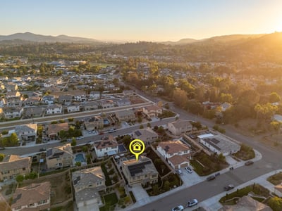 2077 Del Rincon Place, Escondido, CA