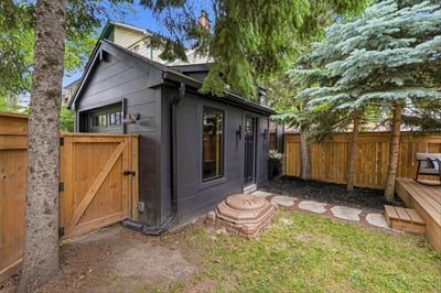 44 Gilmour Ave, Toronto, ON