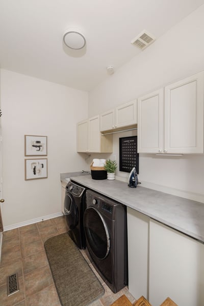 55 Dylan St, Vaughan, ON