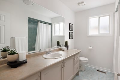 55 Dylan St, Vaughan, ON