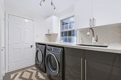 22 Murray Street, Barrie, ON
