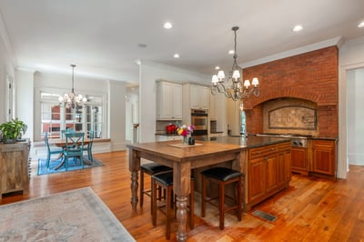 360 Kent Road, Roswell, GA