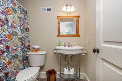 360 Kent Road, Roswell, GA