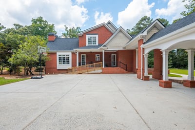 360 Kent Road, Roswell, GA