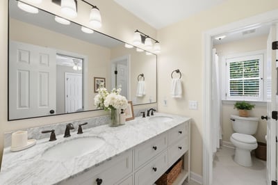 102 Southglen Drive, Cary, NC