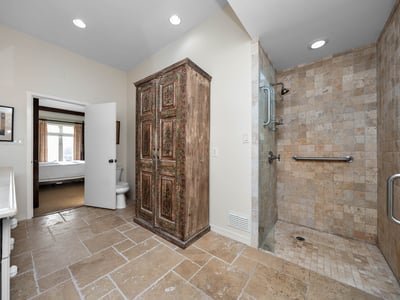65 Crestwood Road, Asheville, NC