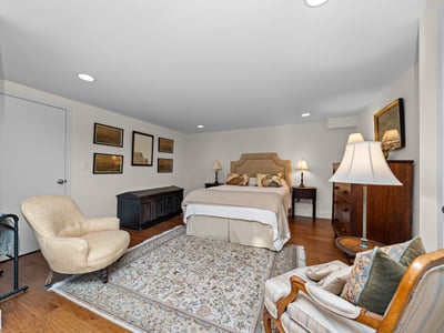 65 Crestwood Road, Asheville, NC