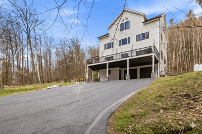 3579 US Route 3, Thornton, NH