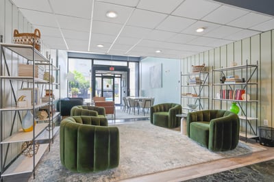 566 Commonwealth Ave, 708, Boston, MA