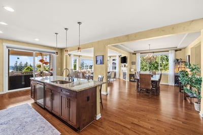 4802 Hunttings Lane, Mukilteo, WA