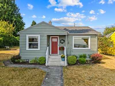 3708 Oakes Ave, Everett, WA