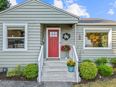 3708 Oakes Ave, Everett, WA