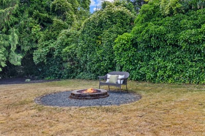 3708 Oakes Ave, Everett, WA