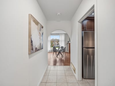 19 Shoreland Cres., Scarborough, ON