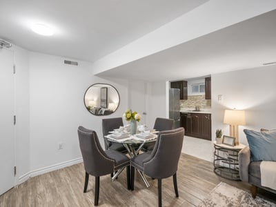 19 Shoreland Cres., Scarborough, ON