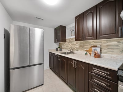 19 Shoreland Cres., Scarborough, ON