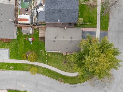 19 Shoreland Cres., Scarborough, ON