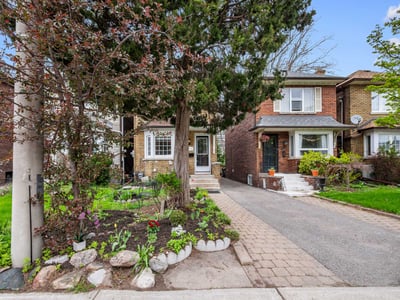 144 Floyd Ave., East York, ON