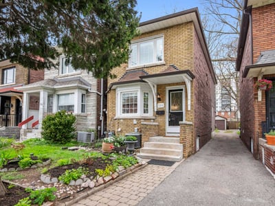 144 Floyd Ave., East York, ON