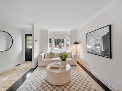 144 Floyd Ave., East York, ON