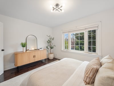 144 Floyd Ave., East York, ON