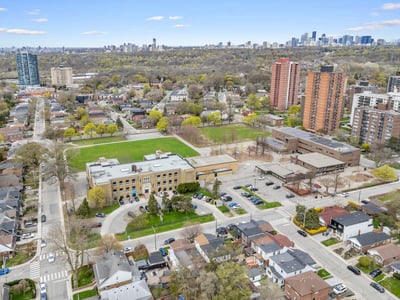 144 Floyd Ave., East York, ON