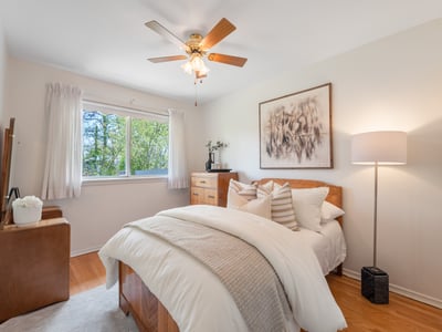 25 Stavely Ave., Toronto, ON