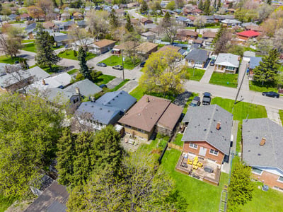 25 Stavely Ave., Toronto, ON