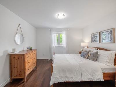 251A Chisholm Ave., East York, ON