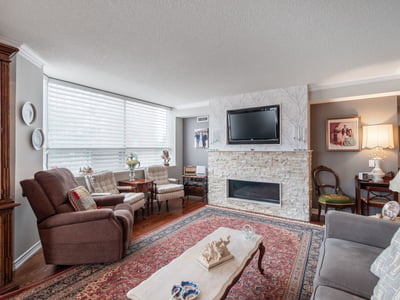 309-265 Ridley Blvd., Toronto, ON