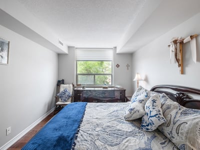 309-265 Ridley Blvd., Toronto, ON