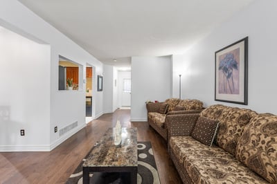 4 Sunshine Dr., Richmond Hill, ON