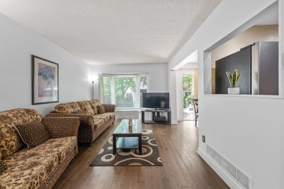 4 Sunshine Dr., Richmond Hill, ON