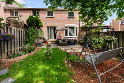 4 Sunshine Dr., Richmond Hill, ON