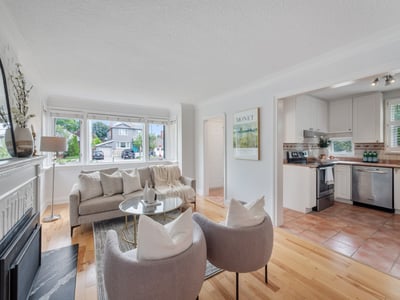 585 O'Connor Dr., East York, ON