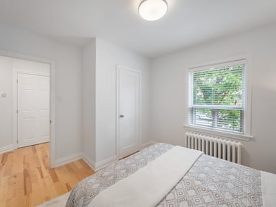 585 O'Connor Dr., East York, ON