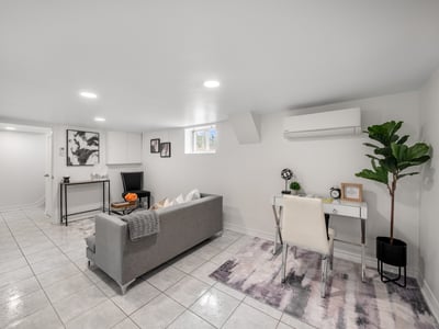 585 O'Connor Dr., East York, ON
